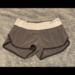 Lululemon Speed Short size 4